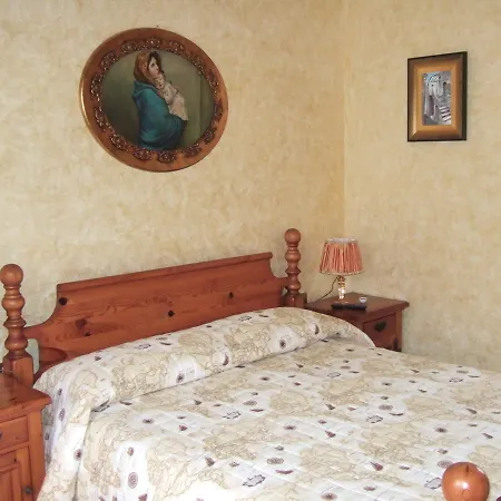 Nocleg ze śniadaniem Garrupa 3*