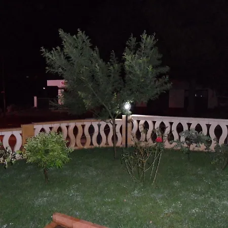 Garrupa Nocleg ze śniadaniem