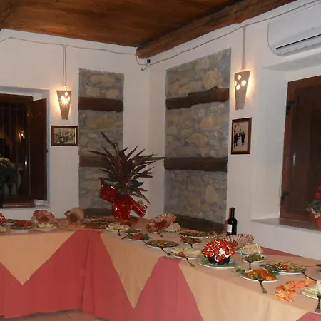 Bed and breakfast Garrupa 4*